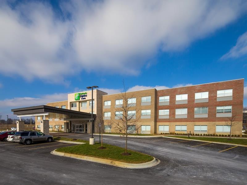 Holiday Inn Express & Suites Alpena - Downtown By Ihg Екстериор снимка